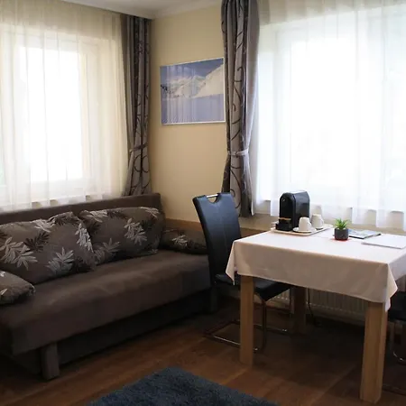 Hotel Mallnitz شقة مالنتز